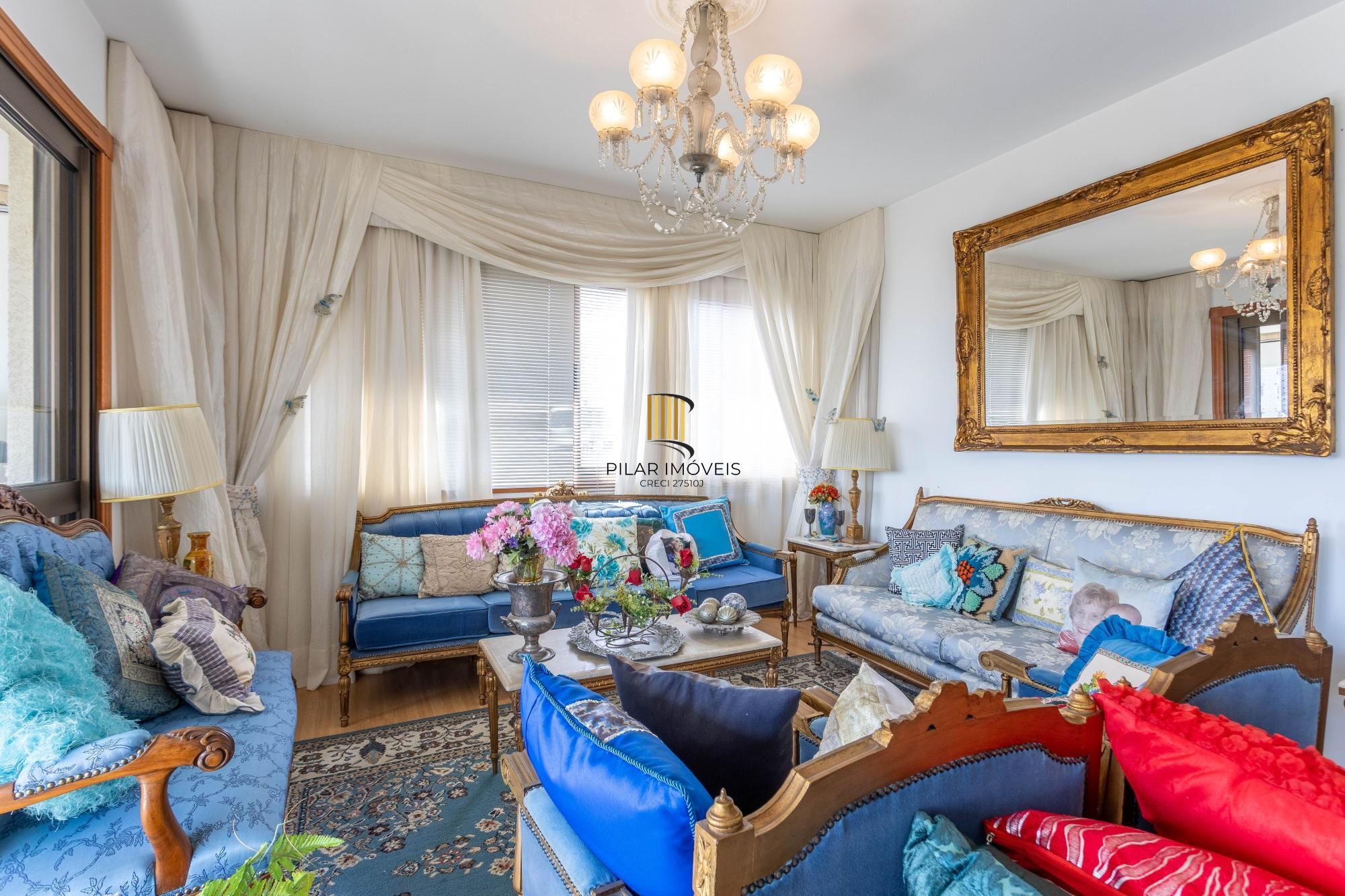 Apartamento 3 quartos 2 vagas de garagem bairro Petrópolis em Porto Alegre