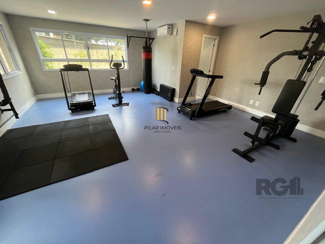 Apartamento para Venda - 54m², 2 dormitórios, sendo 1 suites, 1 vaga - Bom Jesus