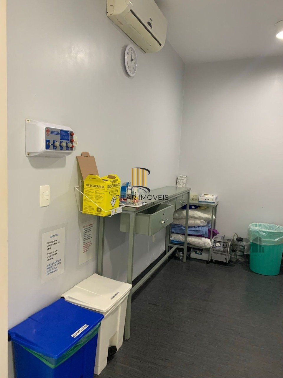 Prédio Comercial no bairro Bom Fim