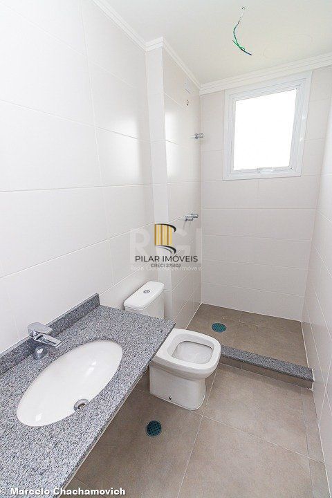 Apartamento para Venda - 69.82m², 2 dormitórios, sendo 1 suites, 2 vagas - Bom Jesus