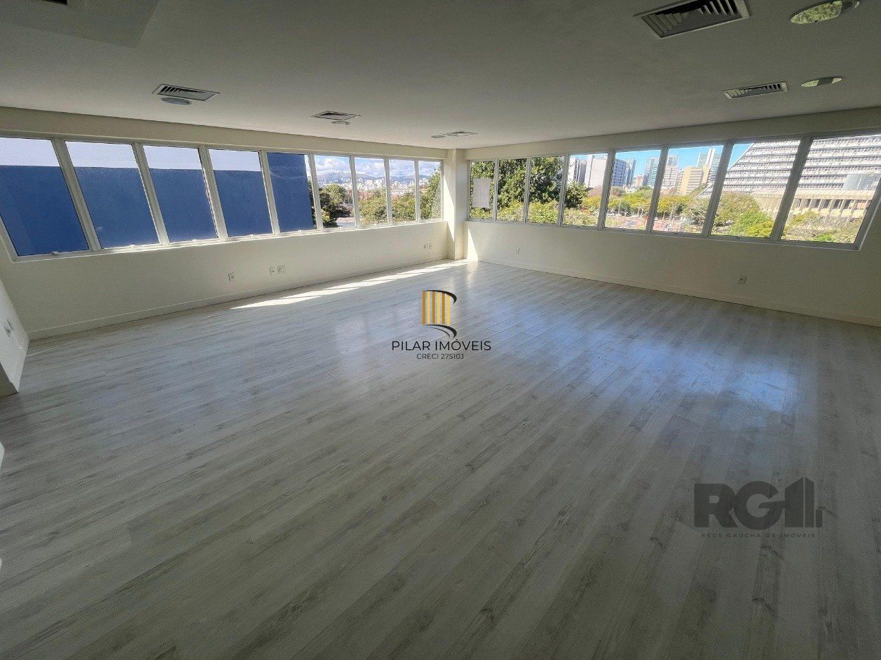 Conjunto/Sala para Venda - 57,79m², 0 dormitórios, 1 vaga - Centro Histórico