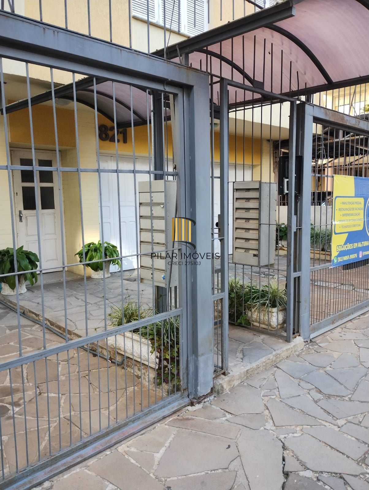 Apartamento 2 dormitórios no bairro Menino Deus