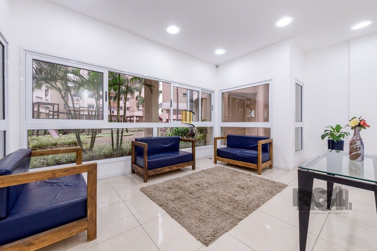 Apartamento 3 dormitórios, sendo 1 suíte, 66 m² de área privativa e 1 vaga(s) de garagem. Localizado na Rua/Av. Dom Claudio Jose Goncalves Ponce De Leao, no bairro Vila Ipiranga em Porto Alegre.