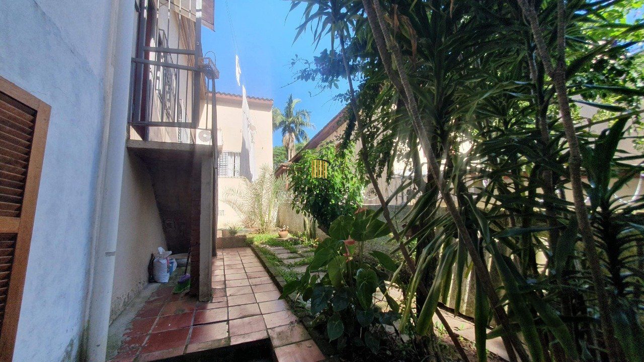 Casa 3 dormitórios no bairro Bom Jesus