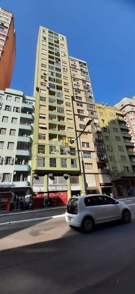 Apartamento 1 dormitórios, 1 sala e 1 banheiro, no Centro Histórico, Porto Alegre/RS       - Pilar Imóveis