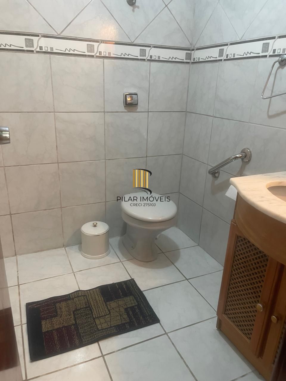 Apartamento de 3 quartos e 1 vaga garagem no bairro Rio Branco em Porto Alegre