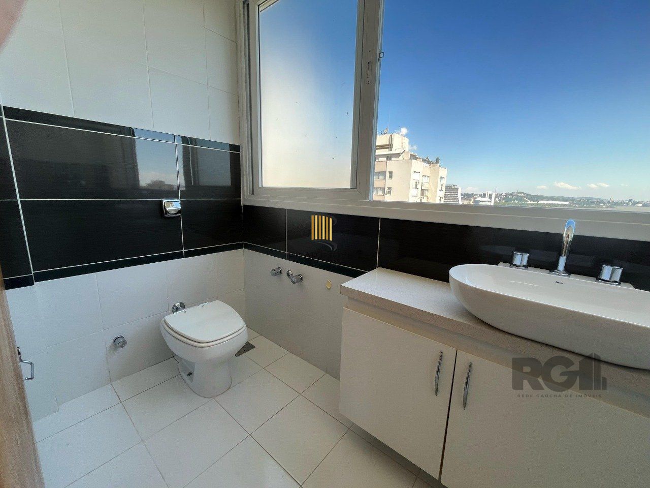 Apartamento 3 dormitórios no bairro Centro