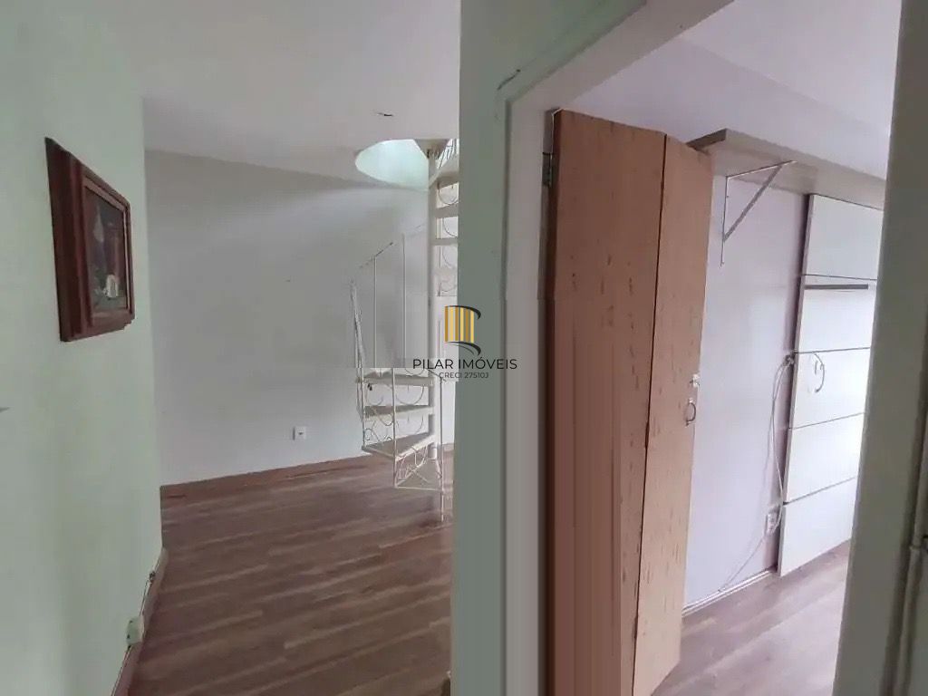 Apartamento de dois quartos no bairro Rio Branco em Porto Alegre