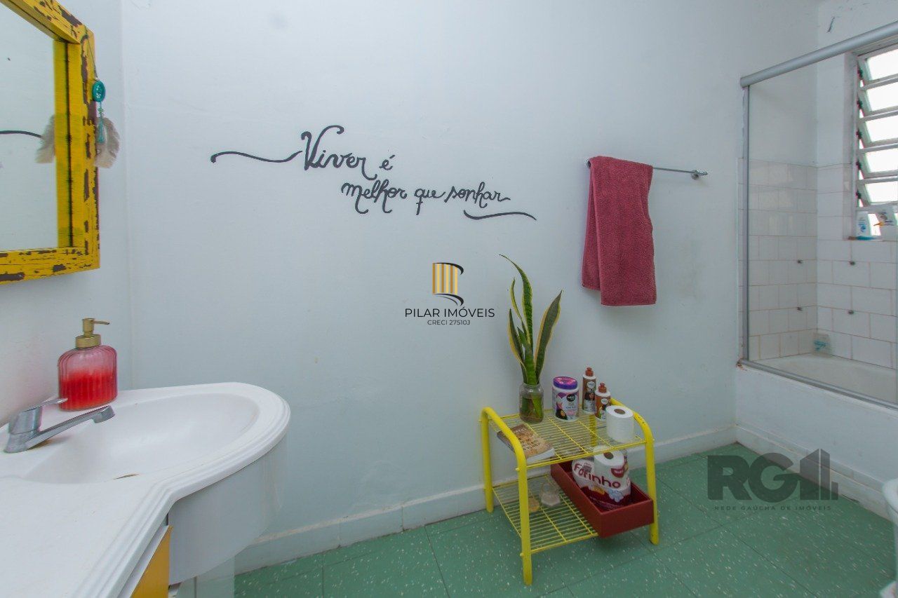 Apartamento 2 dormitórios no bairro Farroupilha