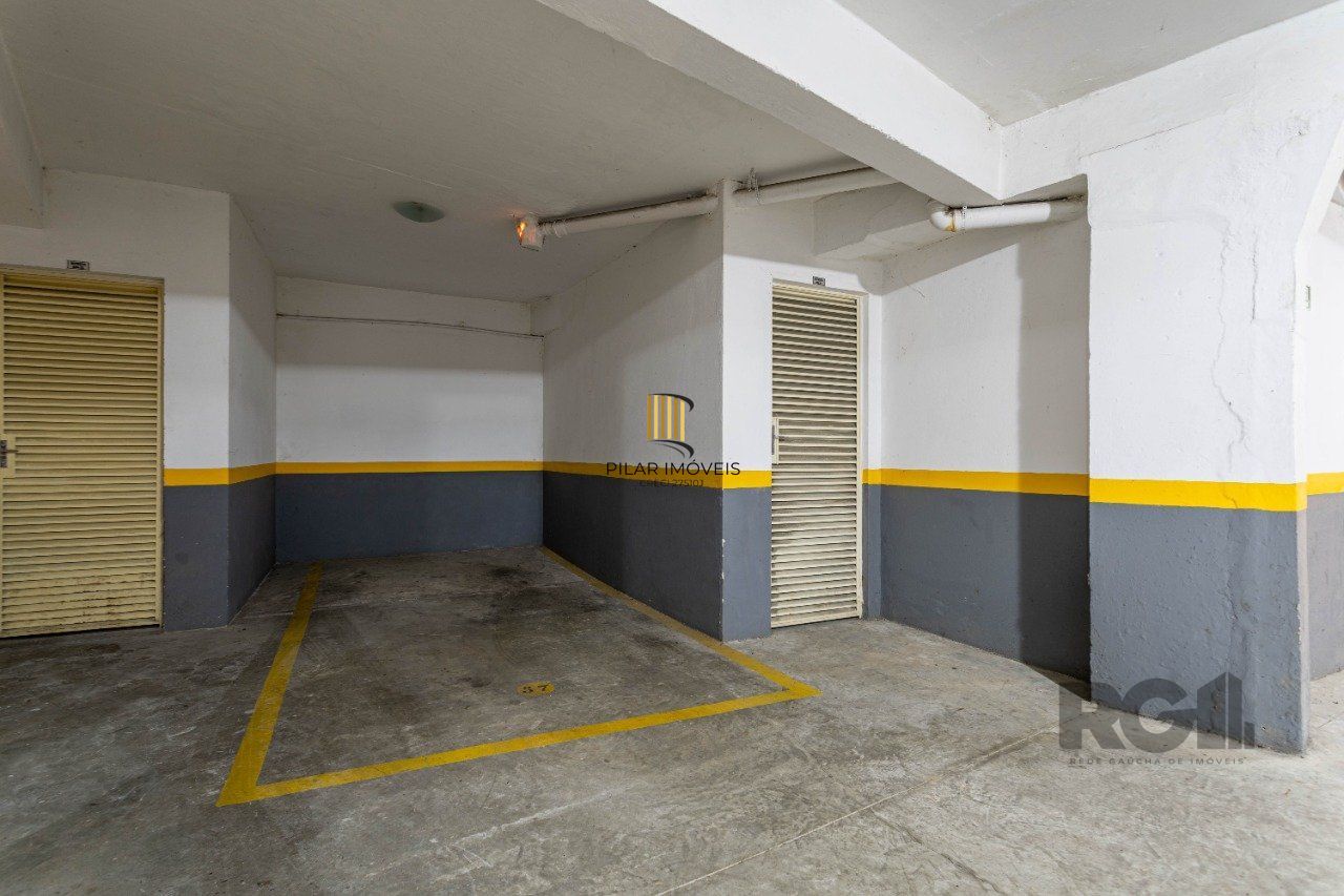   Apartamento de um quarto (dormitório) e uma vaga de garagem no bairro Jardim Botânico em Porto Alegre. 