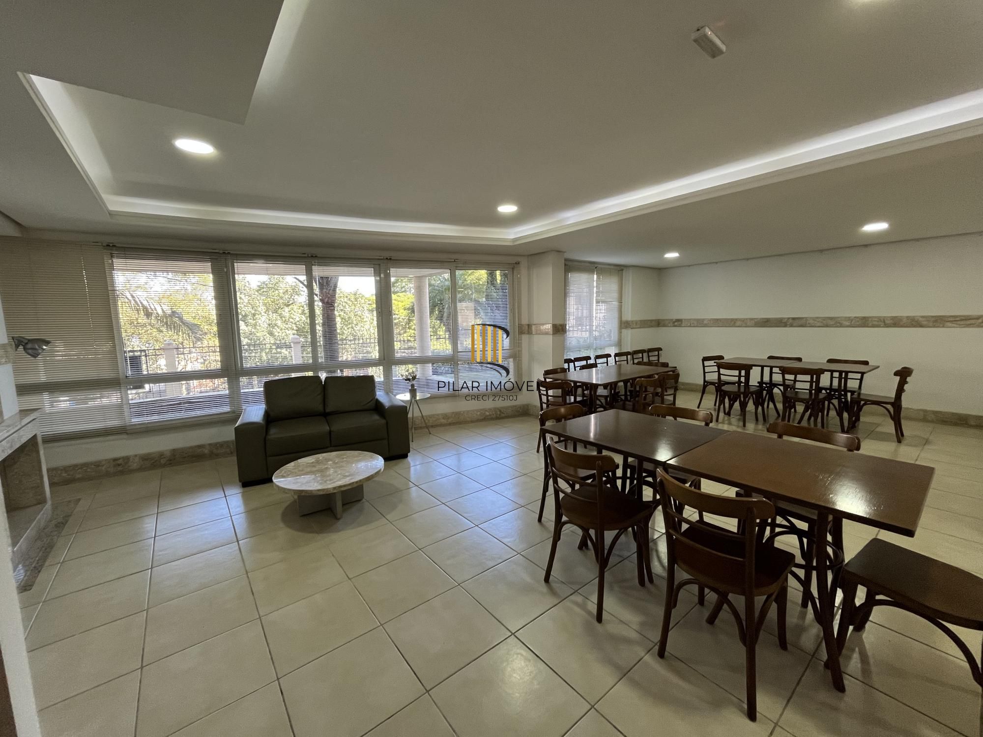 Apartamento de 3 quartos, suíte e 2 vagas de garagem no bairro Higienópolis POA