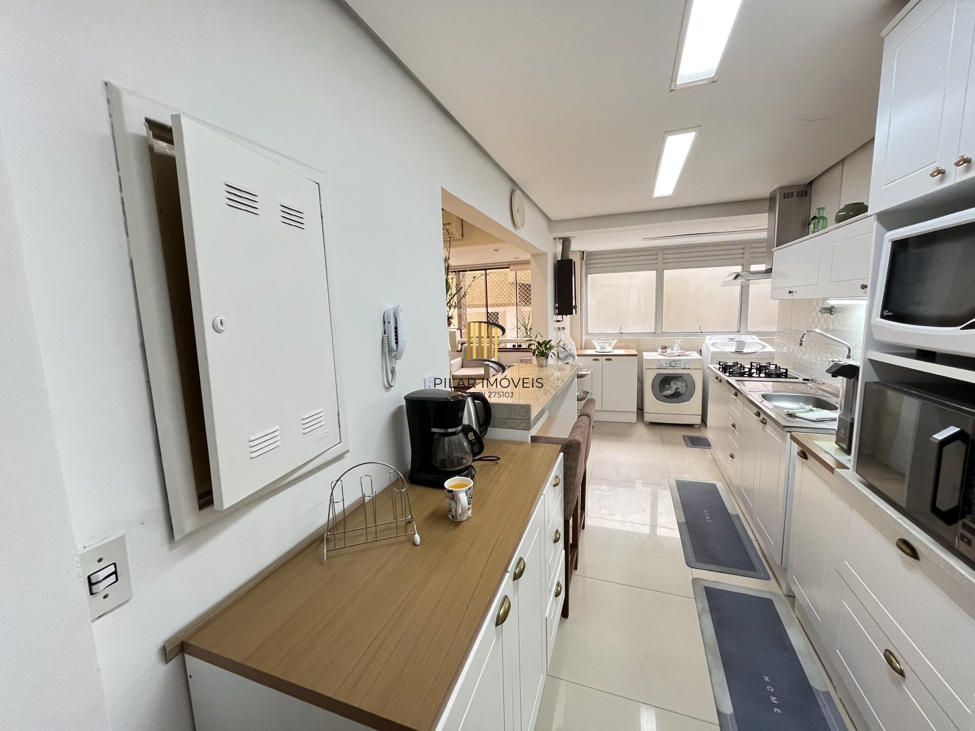 Apartamento de 3 quartos, suíte e 1 vaga de garagem no bairro Cristo Redentor