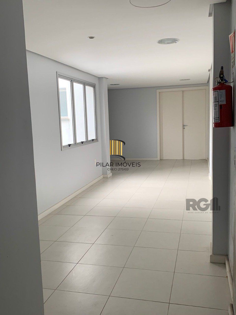 Prédio Comercial no bairro Bom Fim