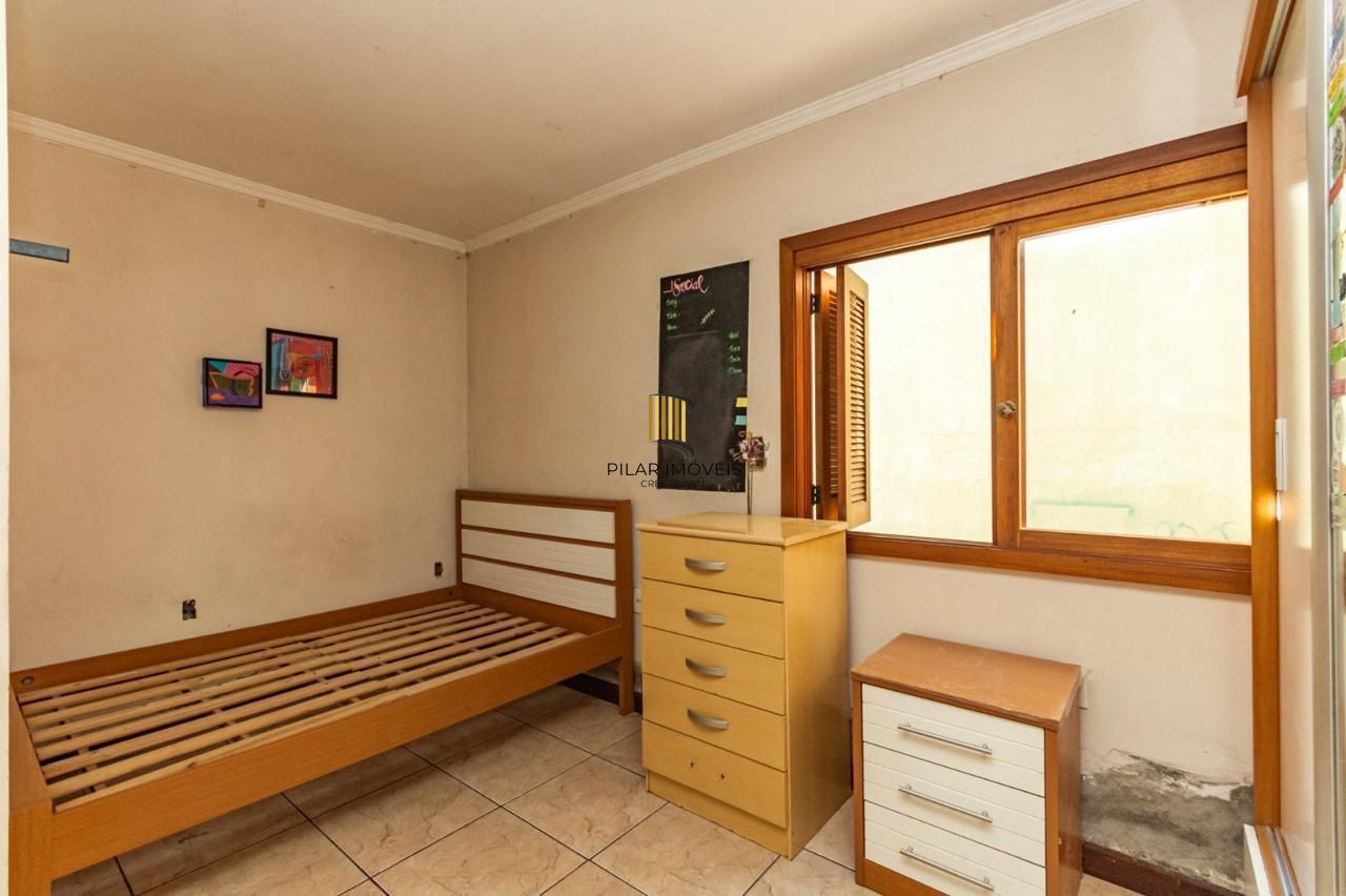 Casa 4 dormitórios no bairro Vila Jardim
