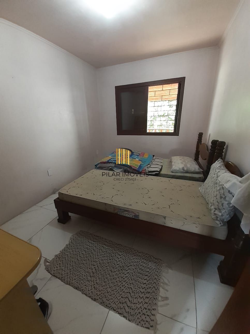 Casa Residencial Semimobiliada à Venda em Porto Alegre, RS
