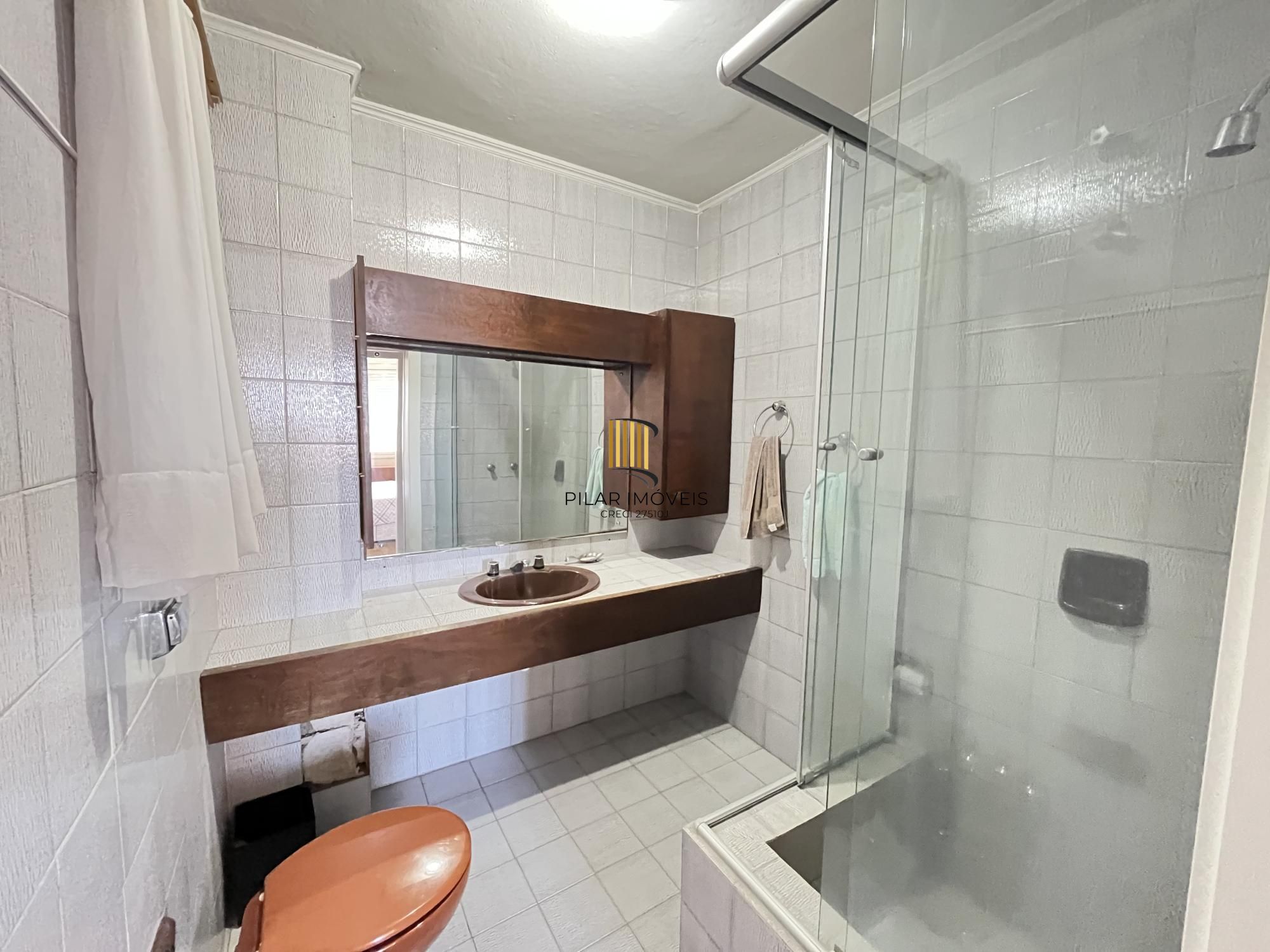 Apartamento de 3 quartos, suíte e 1 vaga de garagem no bairro Independência POA