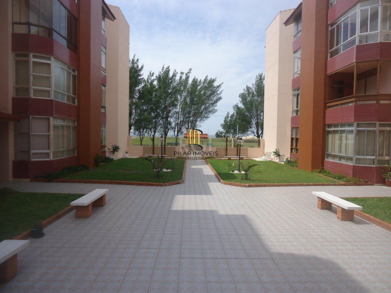 Apartamento para Venda - 32.31m², 1 dormitório, 1 vaga - Capão Novo