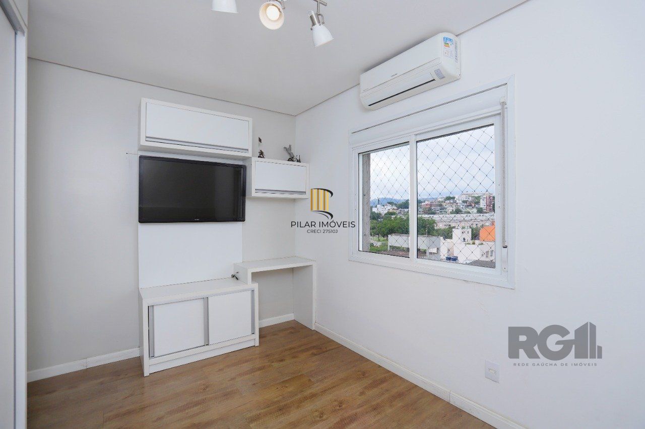 Apartamento de 2 quartos, suíte e 2 vagas de garagem no bairro Menino Deus