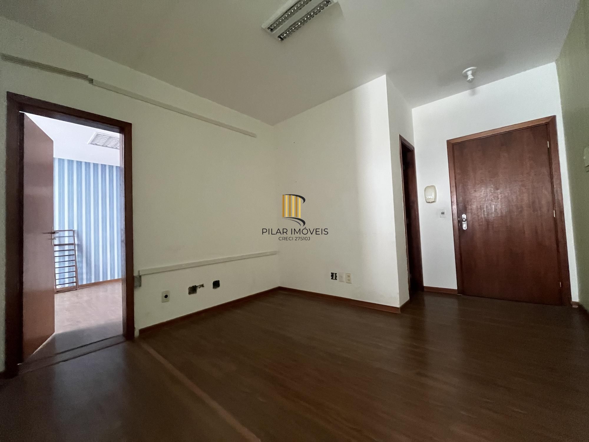 4 salas comerciais