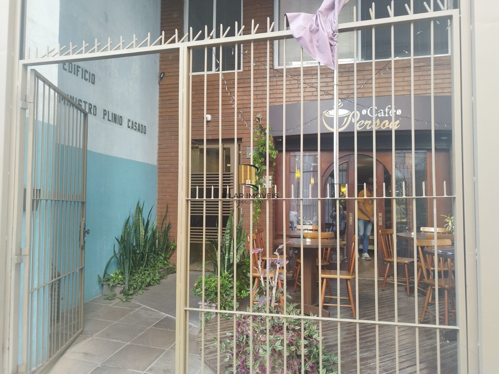 Apartamento de 3 quartos e 1 vaga de garagem no centro de POA