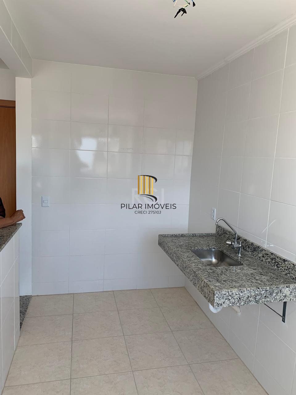 Apartamento para Venda - 48m², 2 dormitórios, 1 vaga - Rubem Berta