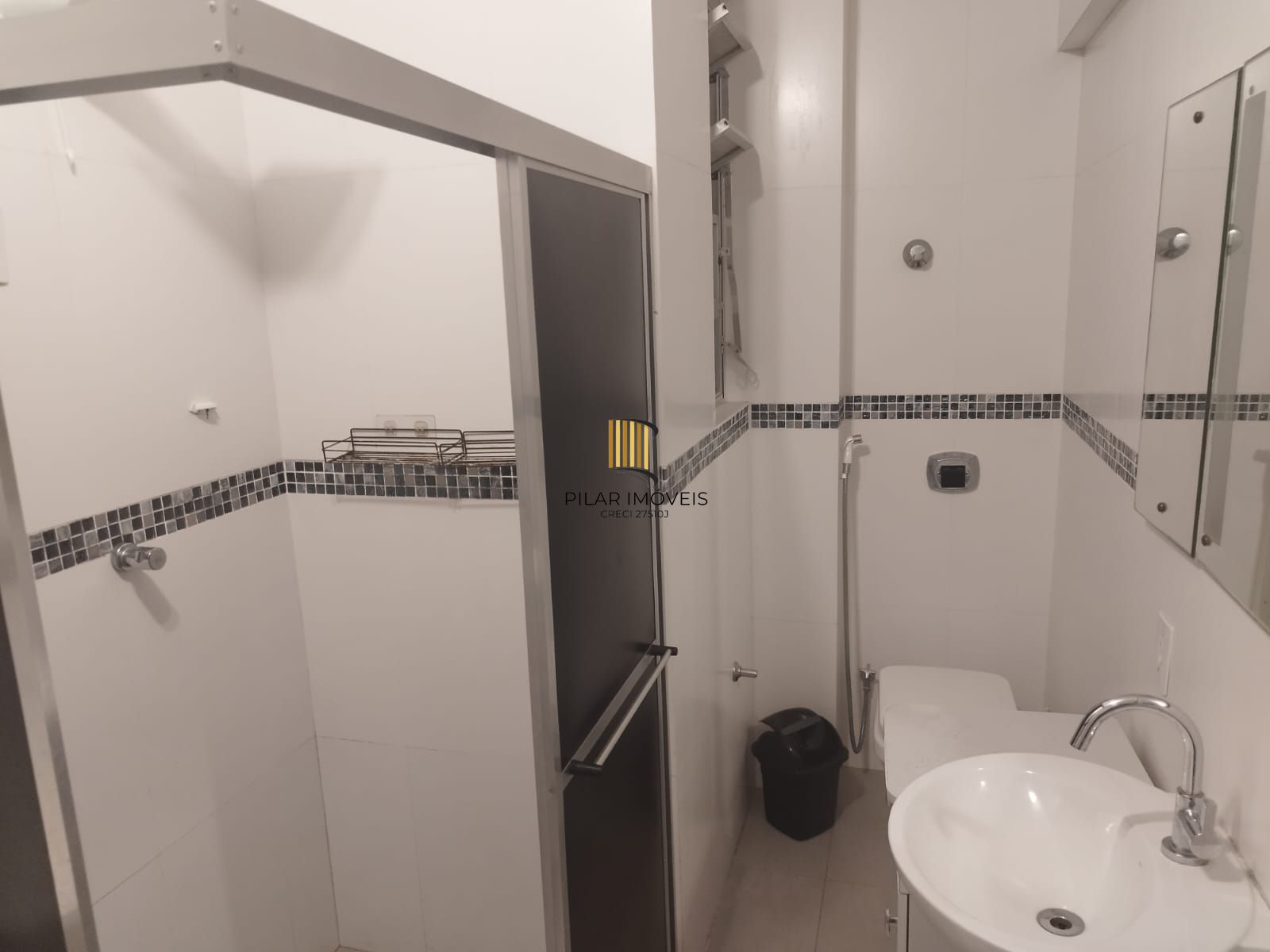 Apartamento de 3 quartos e 1 vaga de garagem no centro de POA