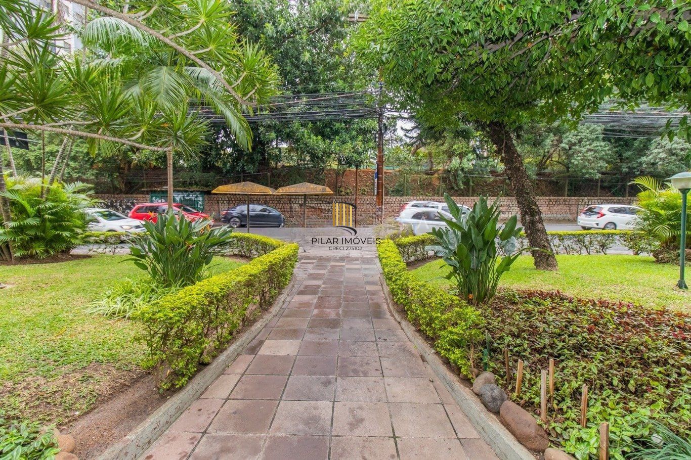 Apartamento de 3 quartos, 2 banheiros e 1 vaga garagem no bairro Moinhos Vento
