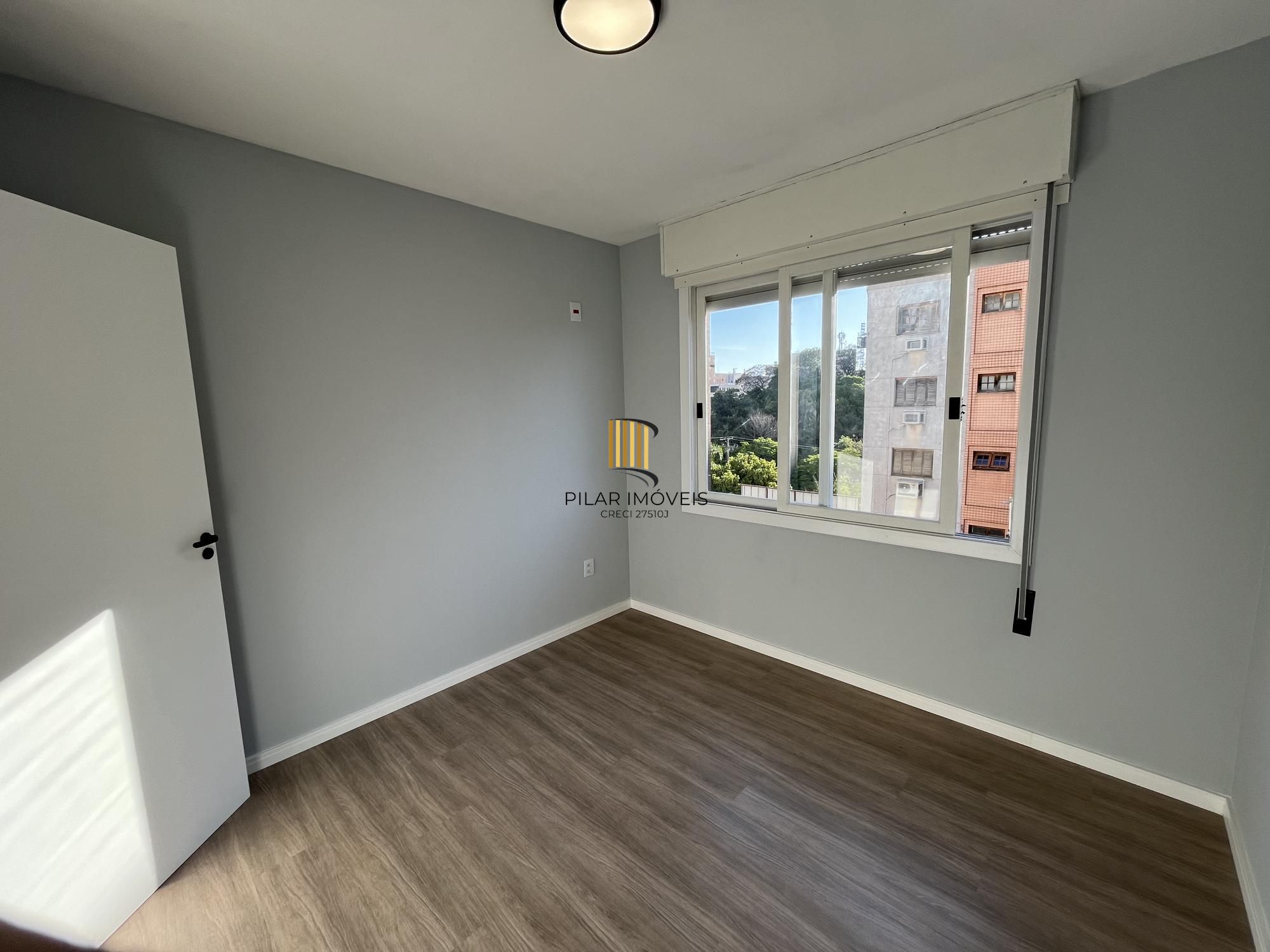 Apartamento de 2 quartos, suíte e 1 vaga de garagem Menino Deus em Porto Alegre