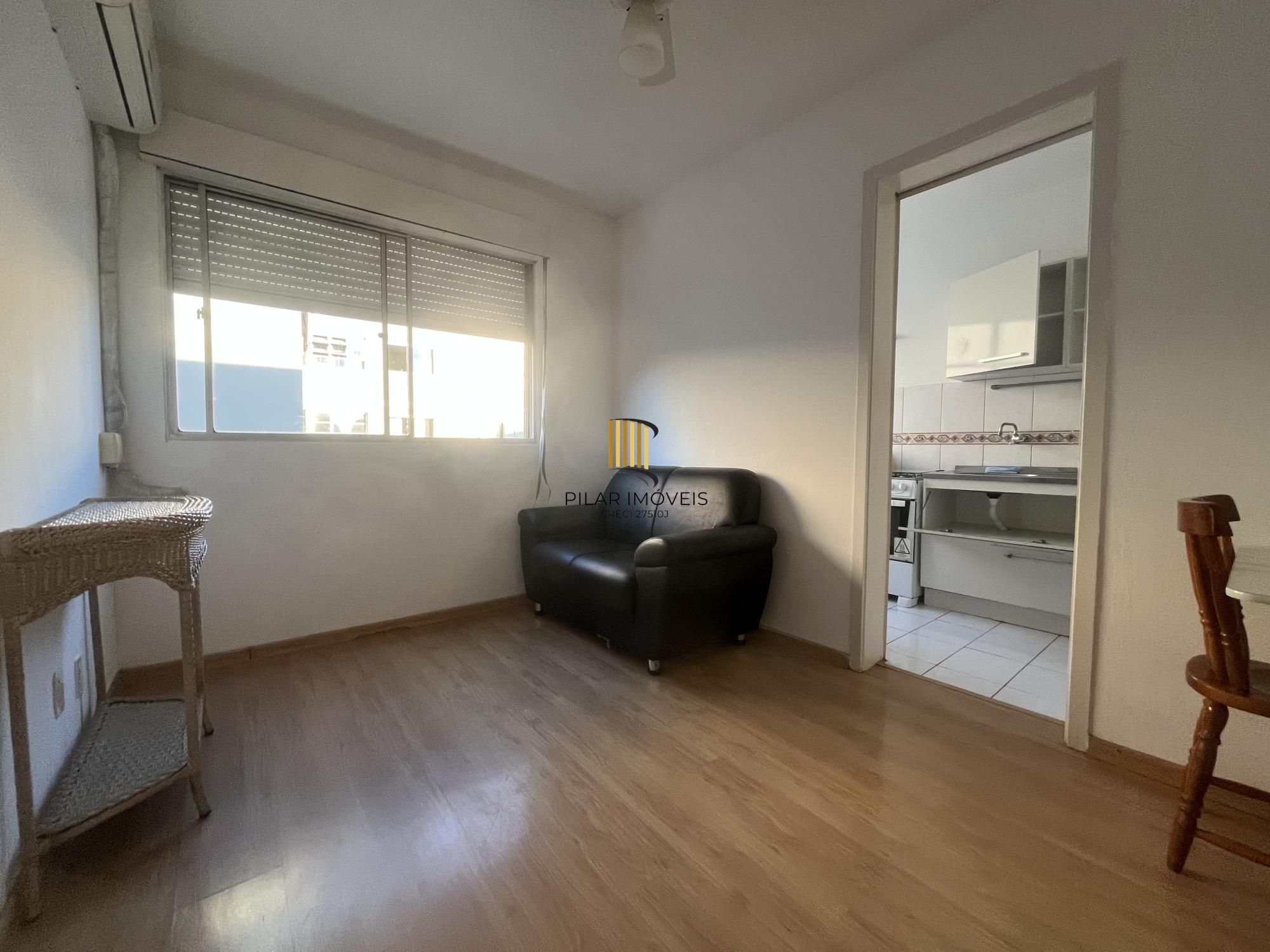 Apartamento para Venda - 32.29m², 1 dormitório, 1 vaga - Santo Antonio