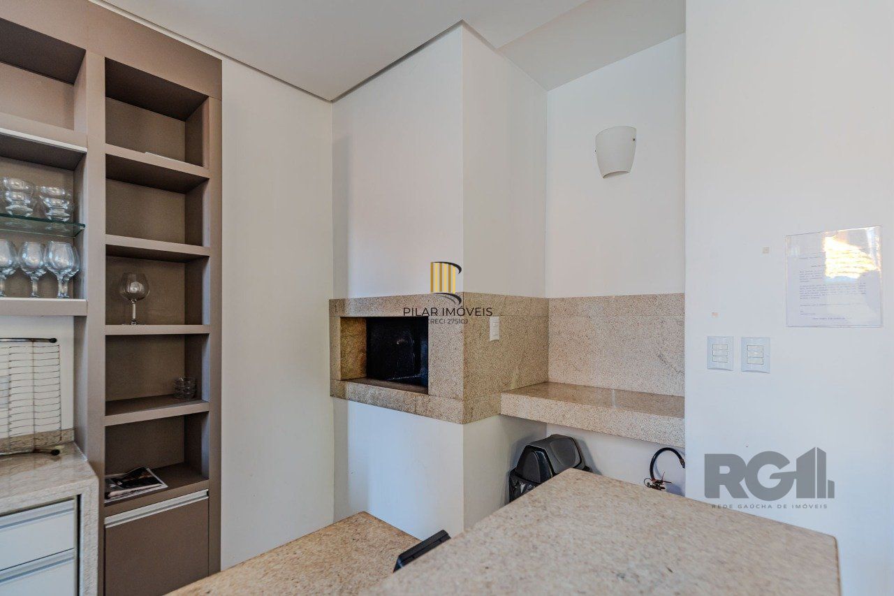 Apartamento para Venda - 127m², 2 dormitórios, 1 vaga - Menino Deus