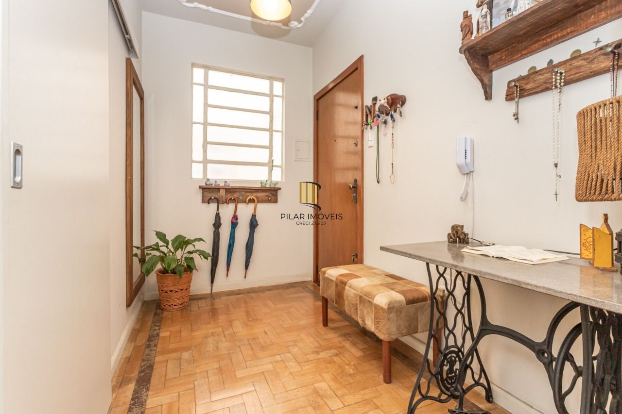 Apartamento de 3 quartos no bairro Santana em Porto Alegre