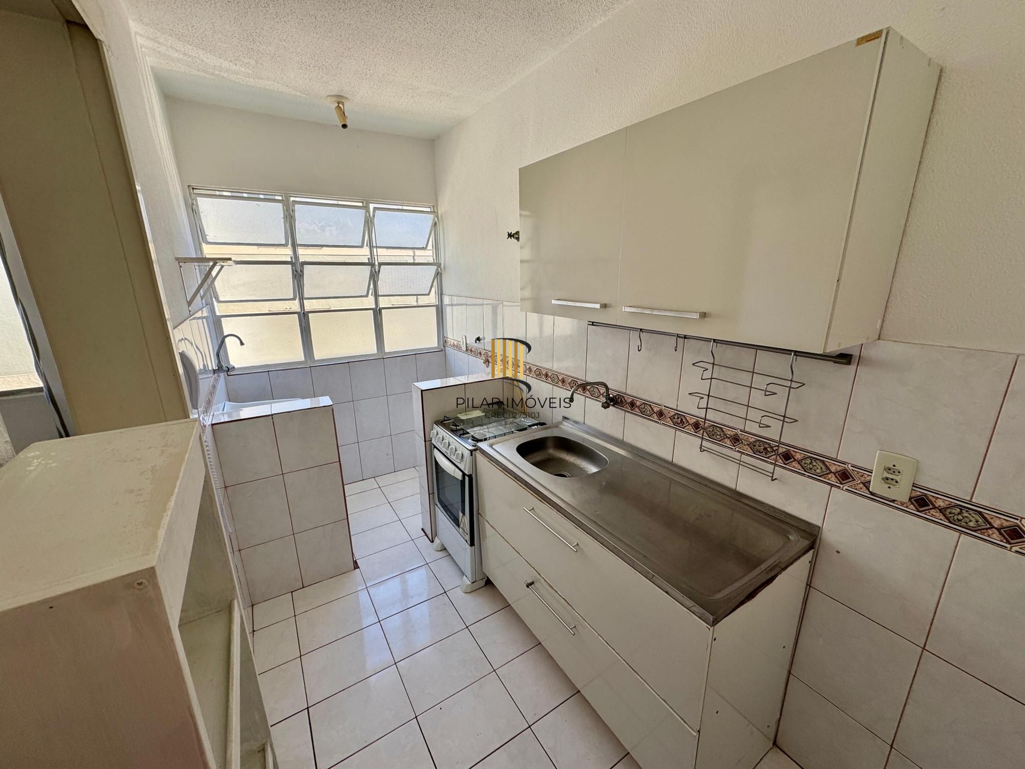 Apartamento para Venda - 32.29m², 1 dormitório, 1 vaga - Santo Antonio
