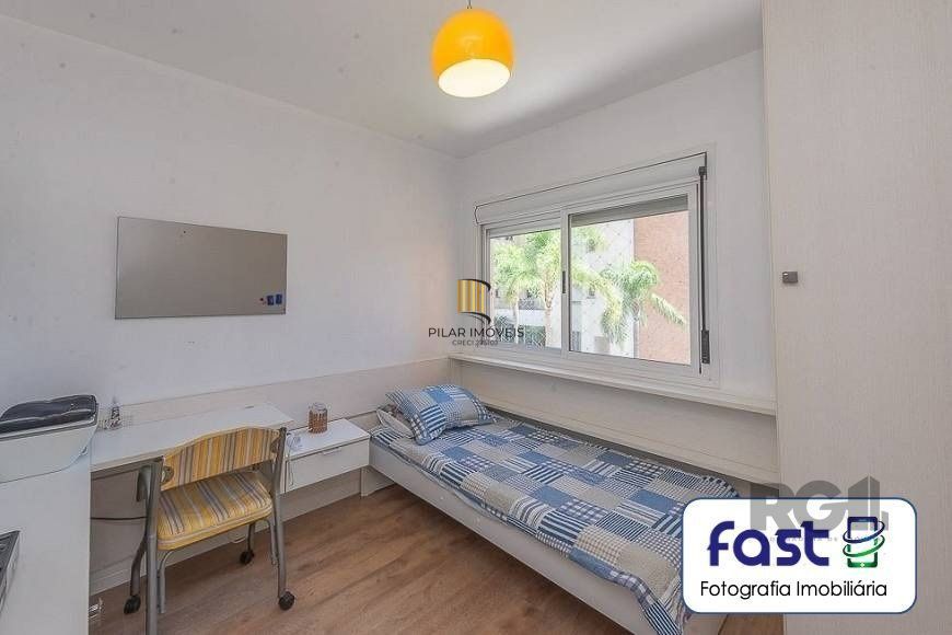 Vende Excelente Apartamento no Bairro - Jardim do Salso - Porto Alegre