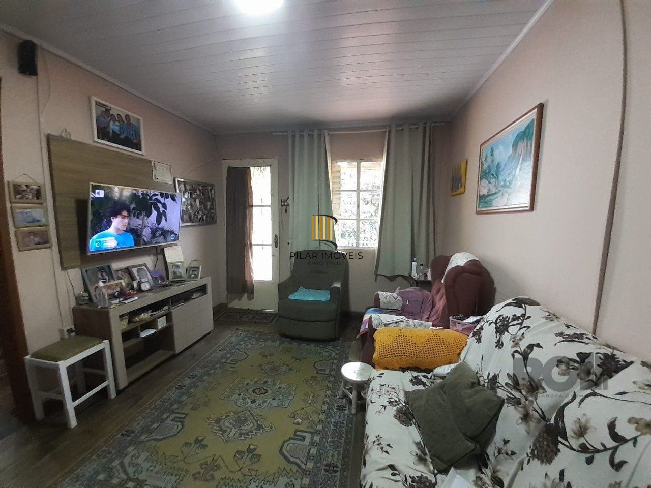 Casa 2 dormitórios no bairro Costa e Silva