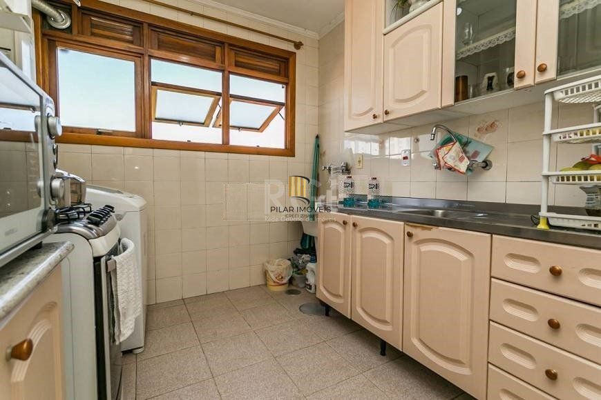 Cobertura para Venda - 172.13m², 2 dormitórios, sendo 1 suites, 2 vagas - Partenon