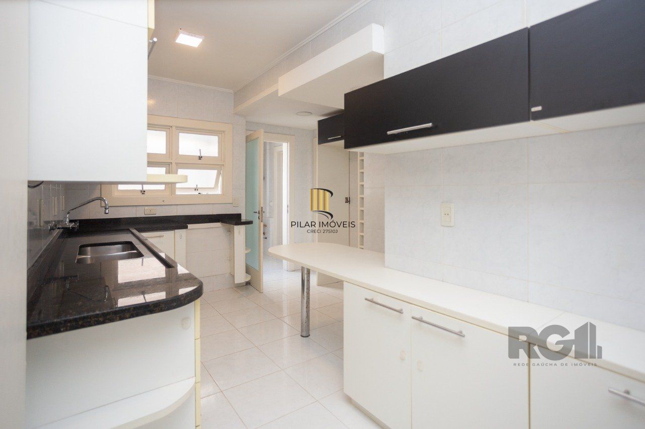 Apartamento de 3 quartos reformado no coração do bairro Bom Fim, Porto Alegre