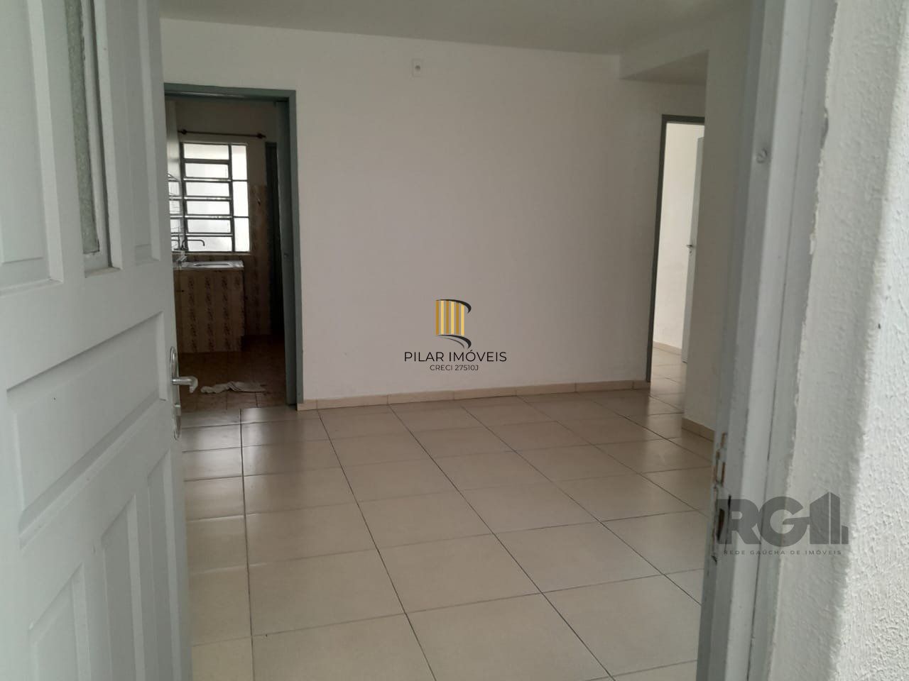   Apartamento térreo de um quarto no bairro Santana em Porto Alegre