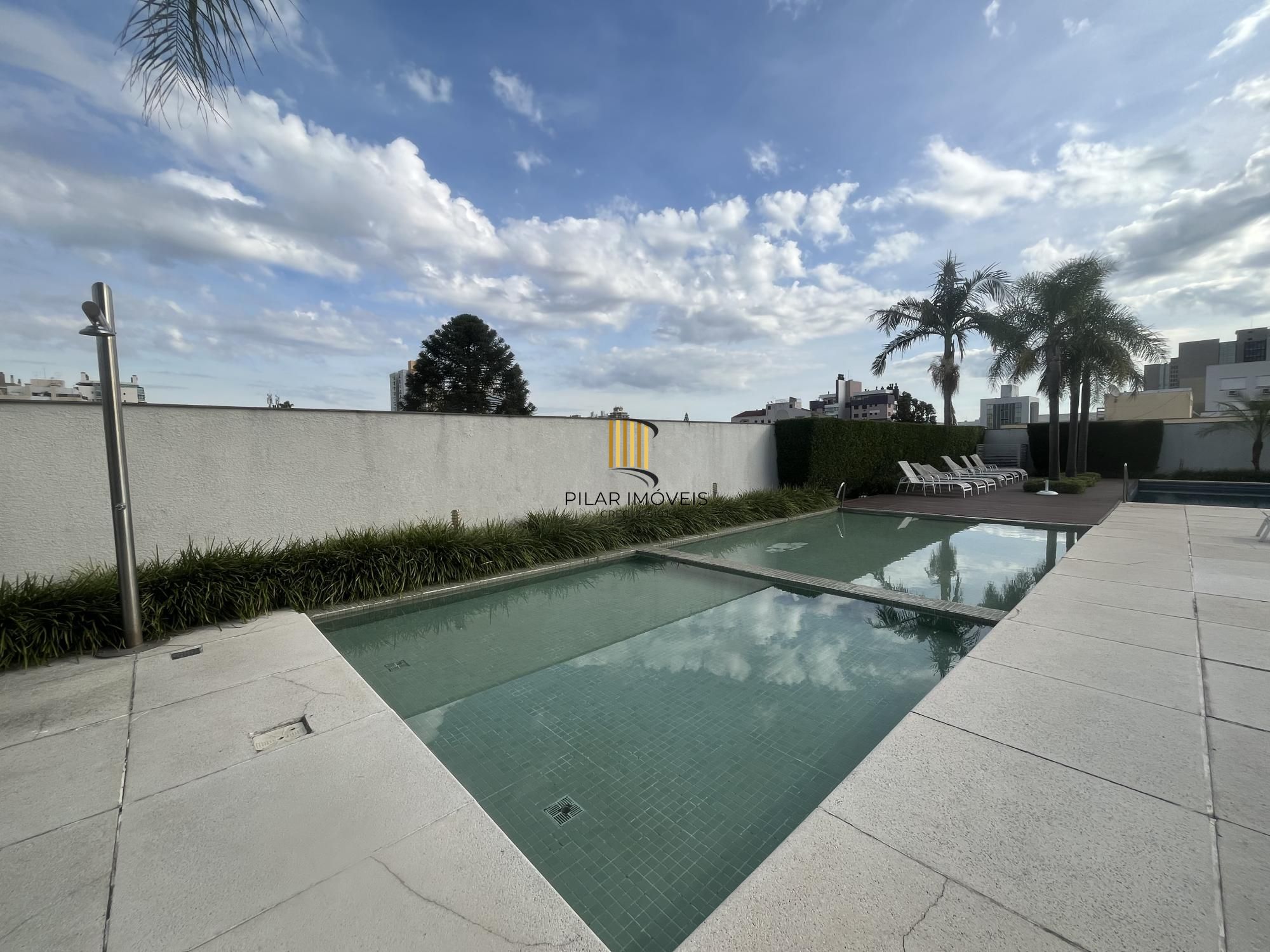 Apartamento de 3 quartos, 1 suite tradicional 2 americanas,  4 vagas de garagem