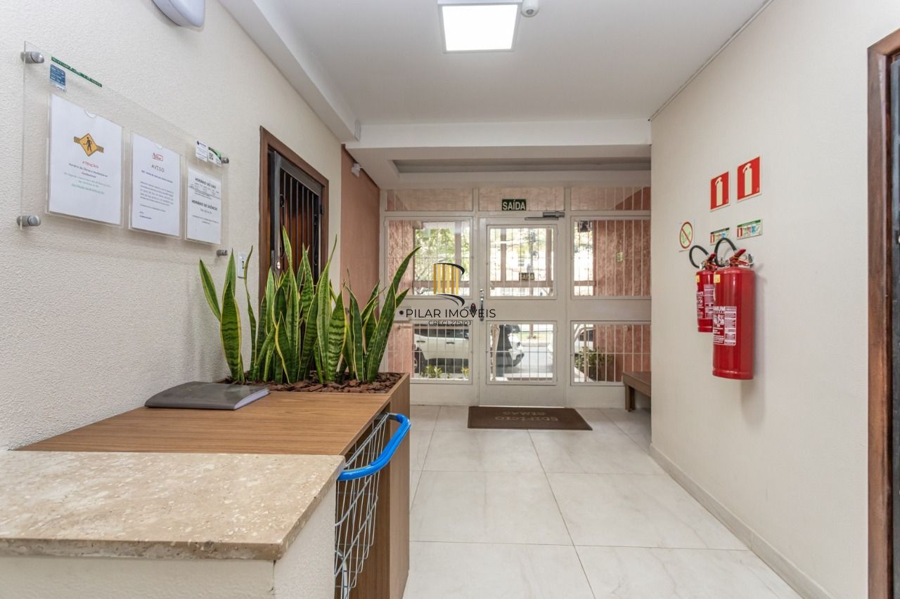 Apartamento de 3 quartos no bairro Santana em Porto Alegre