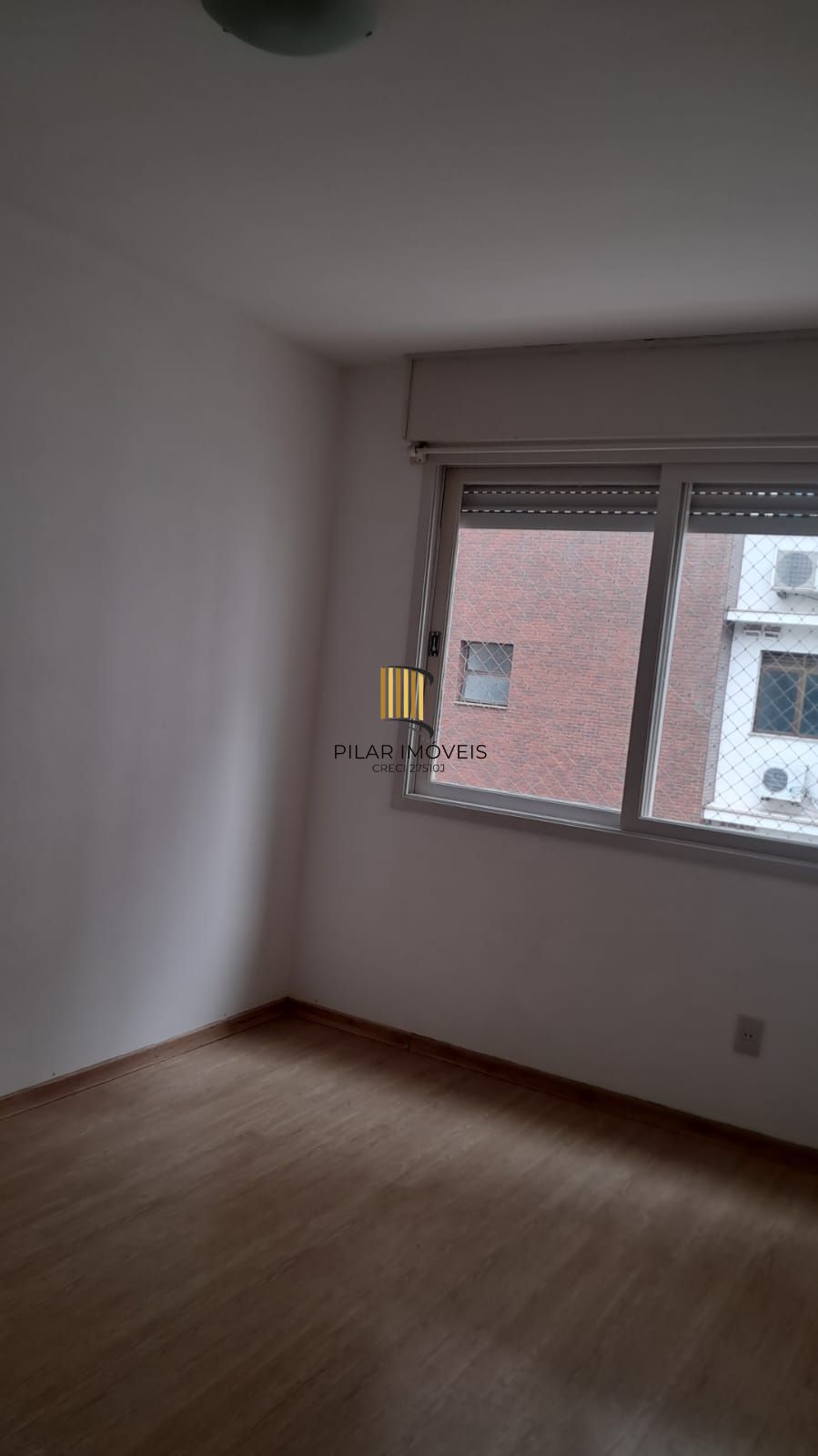 Cobertura de 3 quartos, suíte e 1 vaga de garagem no bairro Bom Fim em POA/RS