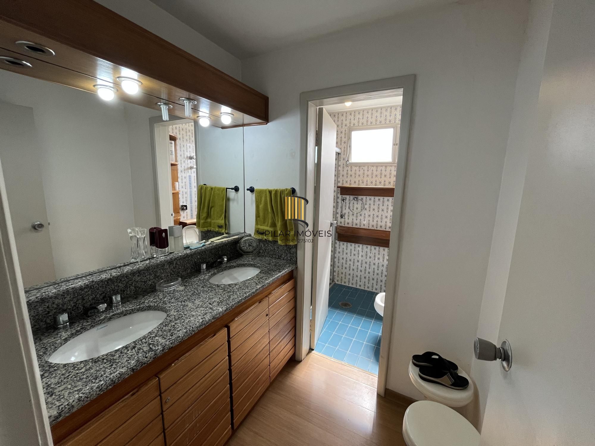 Apartamento de 3 quartos, suíte, dependência de empregada e 2 vagas Bela Vista