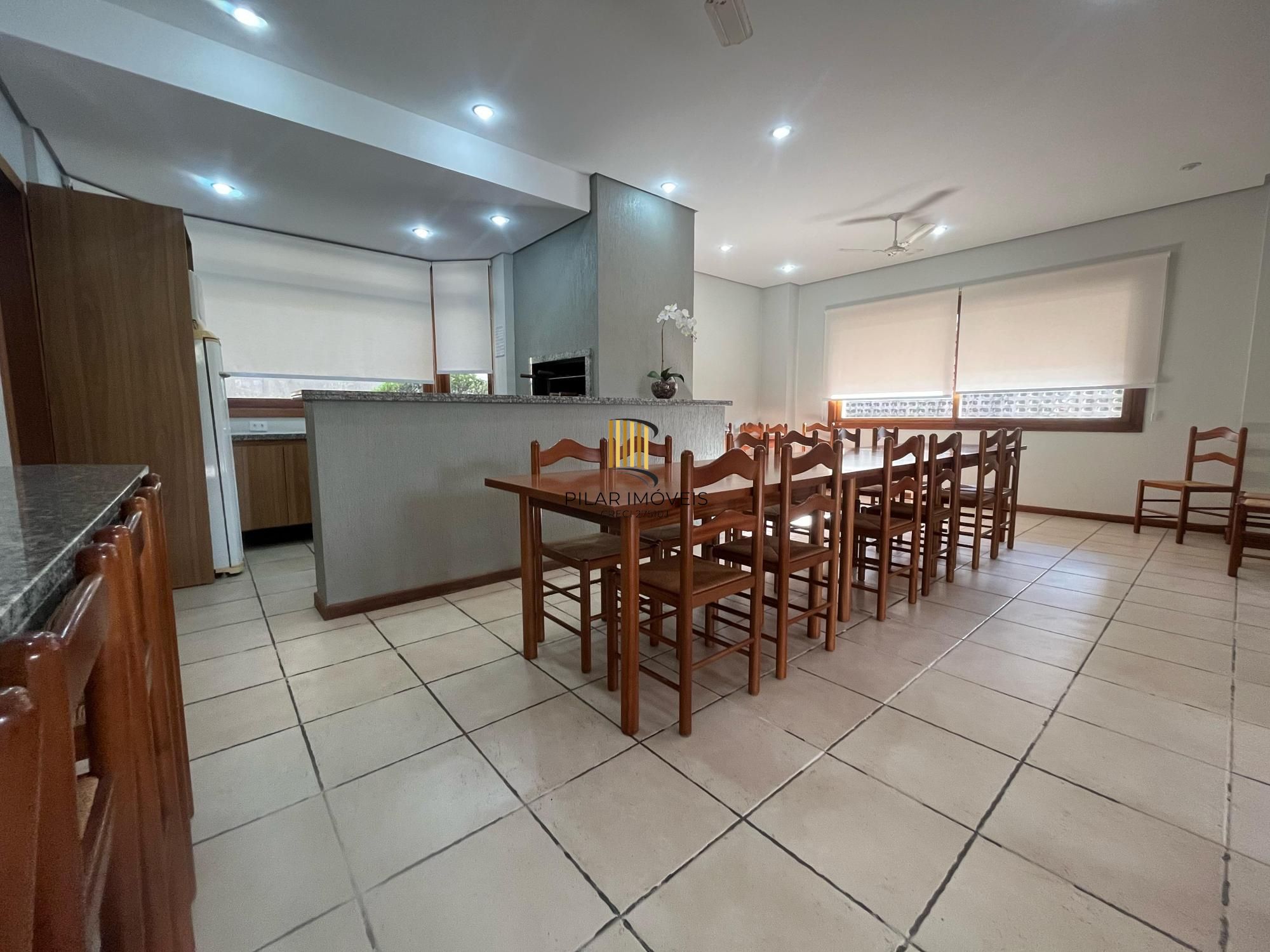 Apartamento 3 quartos, suíte, sacada, lareira, churrasqueira, 2 vagas de garagem