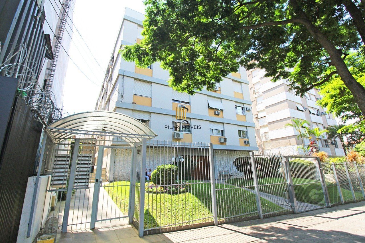 Venda Apartamento de três dormitórios, 01 vaga de garagem, com elevador