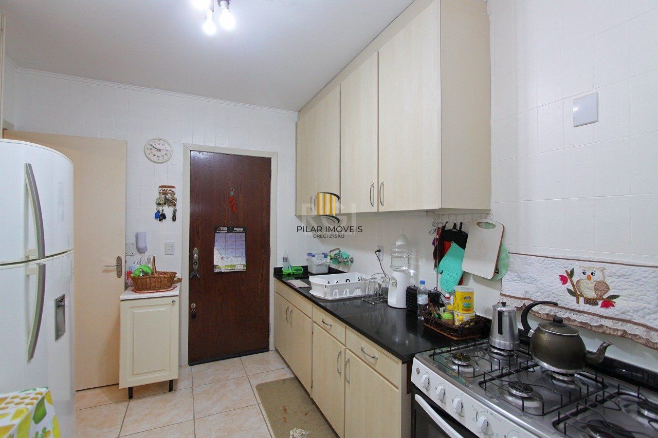Apartamento para Venda - 115.09m², 3 dormitórios, sendo 1 suites, 1 vaga - Petrópolis