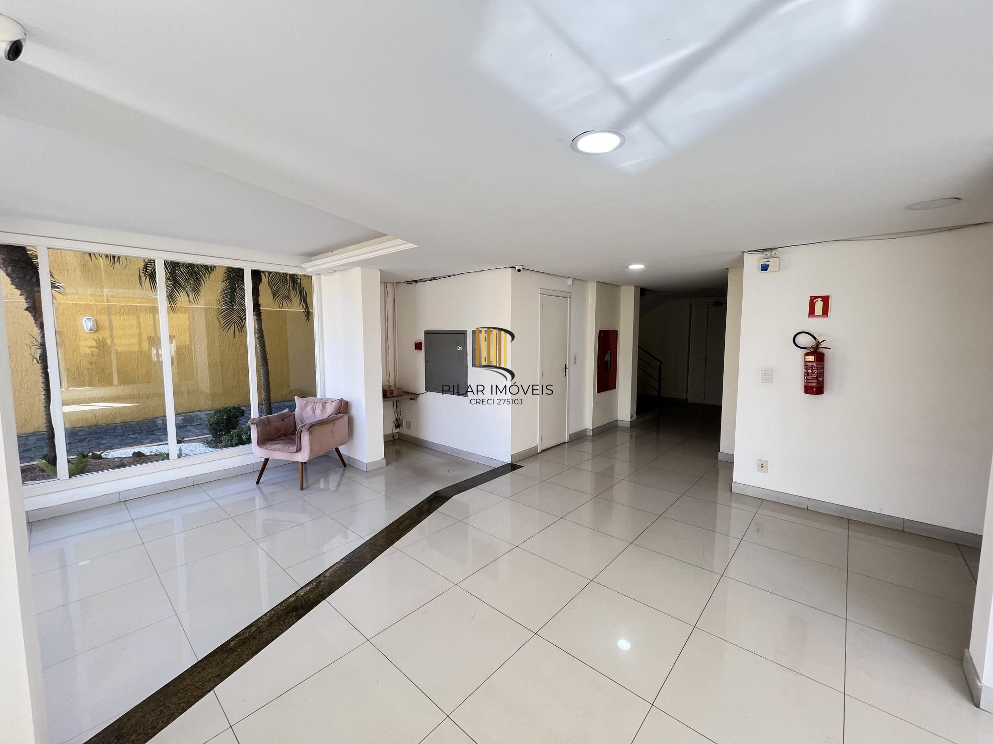 Apartamento de 1 quarto e 1 vaga de garagem em frente a PUC na Bento Gonçalves