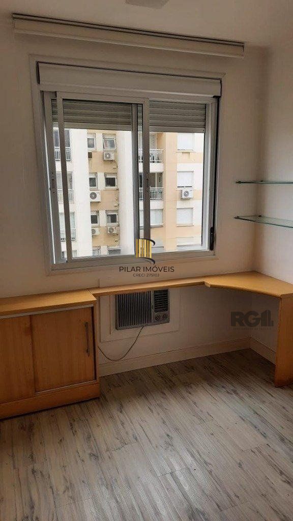 vende no bairro Passo da Areia em Porto Alegre: