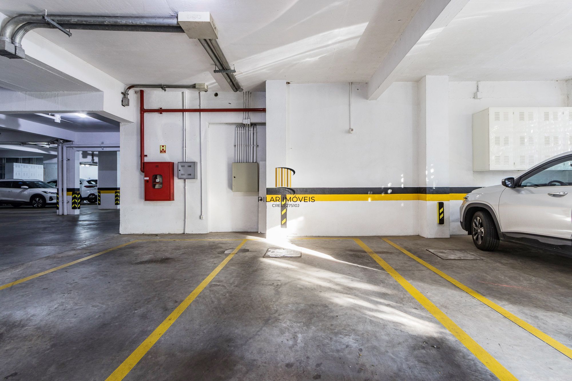 Apartamento de 3 quartos, suíte e 2 vagas de garagem bairro Higienópolis em POA
