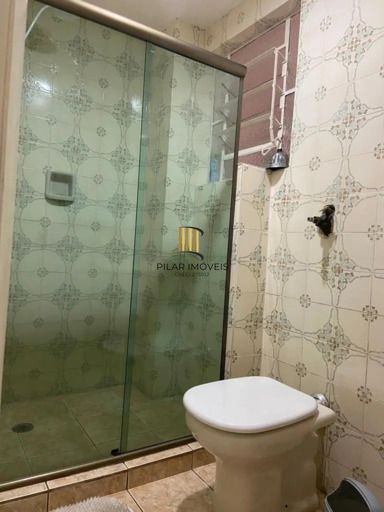 Apartamento de 1 dormitório no bairro Menino Deus em Porto Alegre