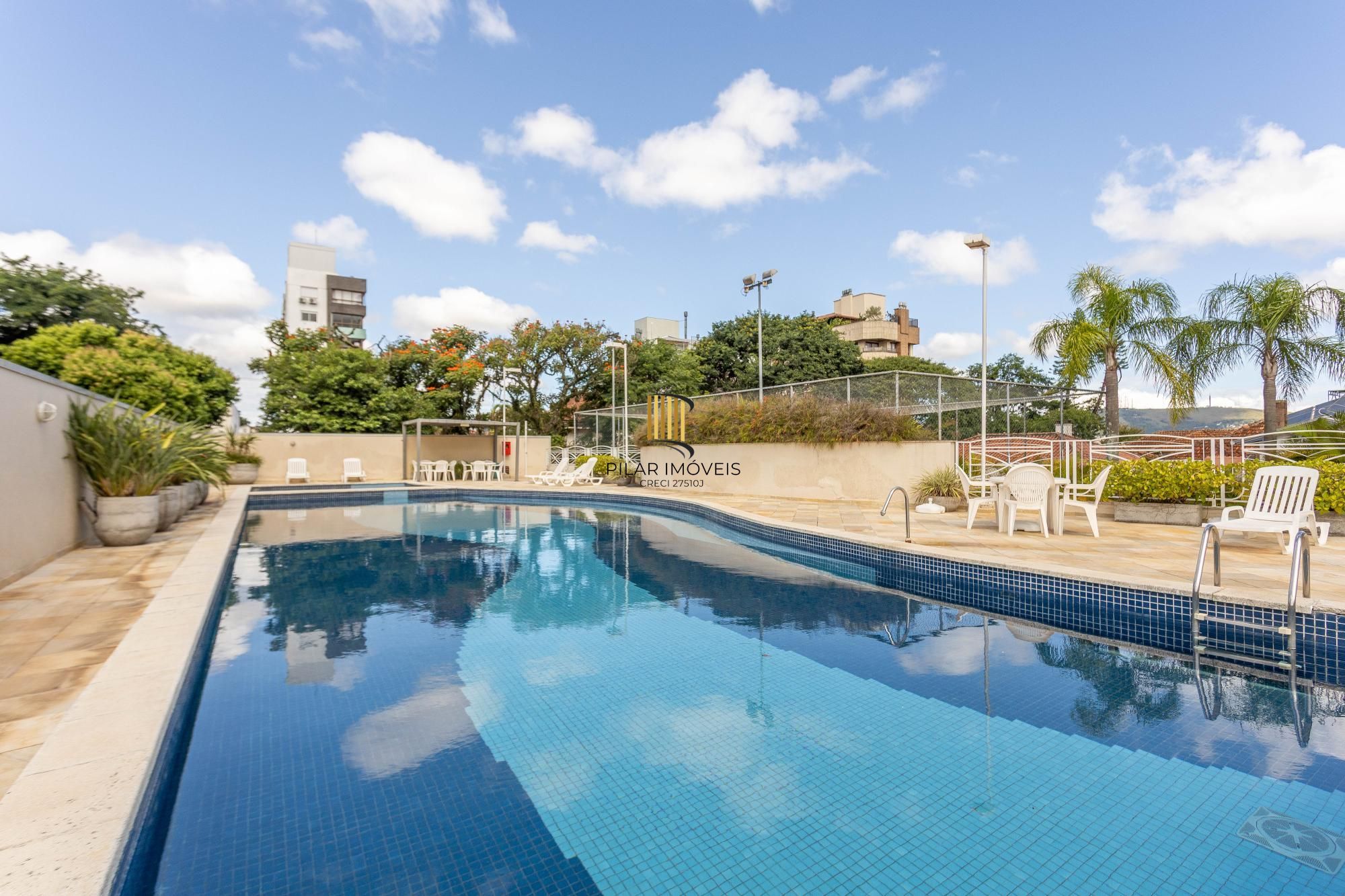 Apartamento 3 quartos 2 vagas de garagem bairro Petrópolis em Porto Alegre