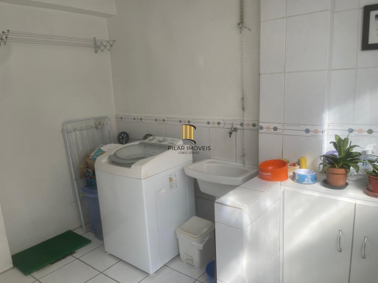 Apartamento de 3 quartos e 1 vaga garagem no bairro Rio Branco em Porto Alegre